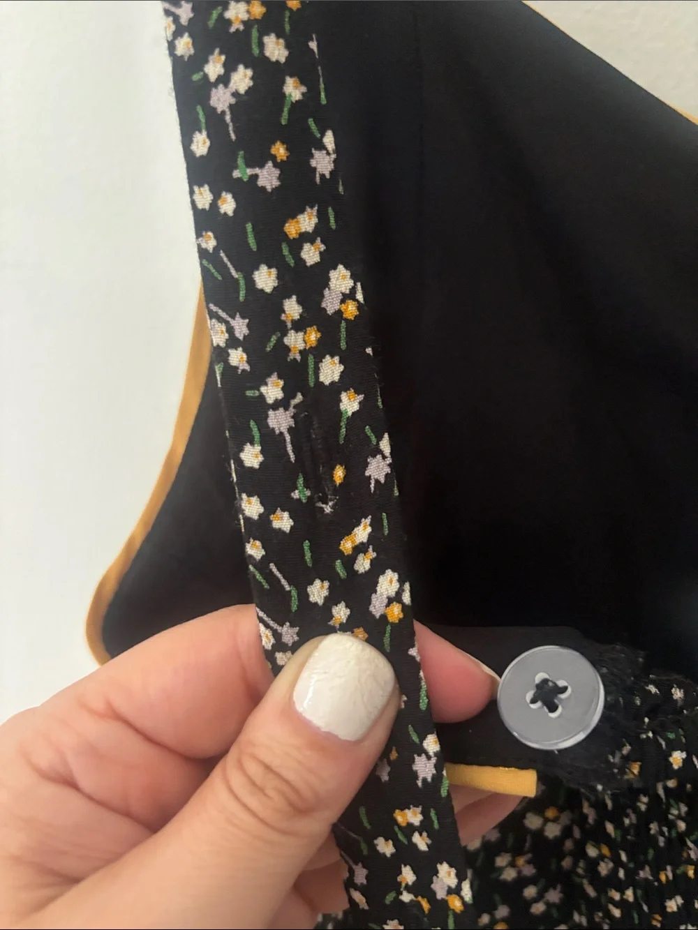 Madewell Sleeveless Jumpsuit Black Floral Adjustable Straps Button Front Size 6